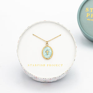 Pendentif Croix Brillante couleur menthe